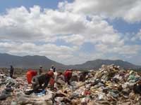 Catadores at the Maracanaú Landfill.